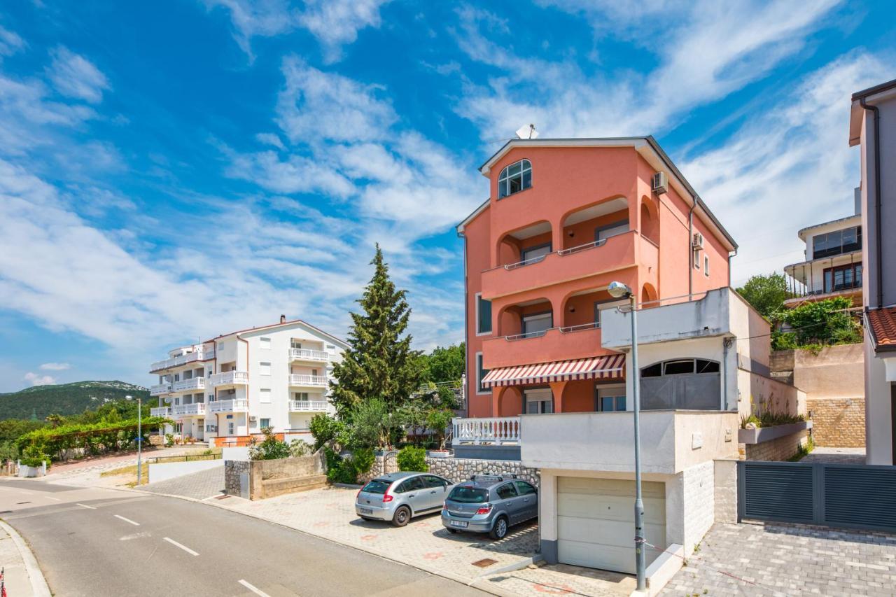 Apartments Mikanovic Crikvenica Esterno foto