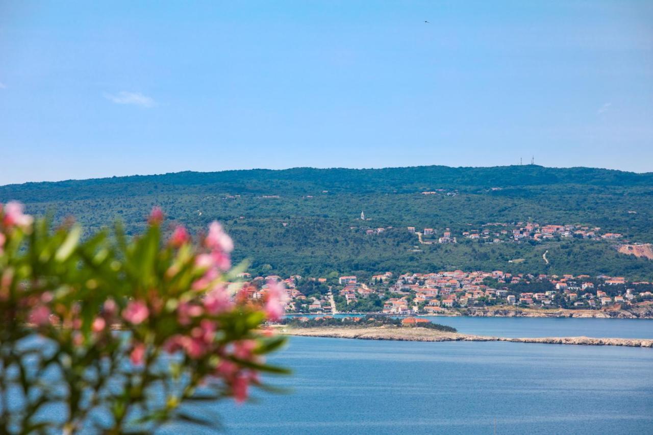Apartments Mikanovic Crikvenica Esterno foto