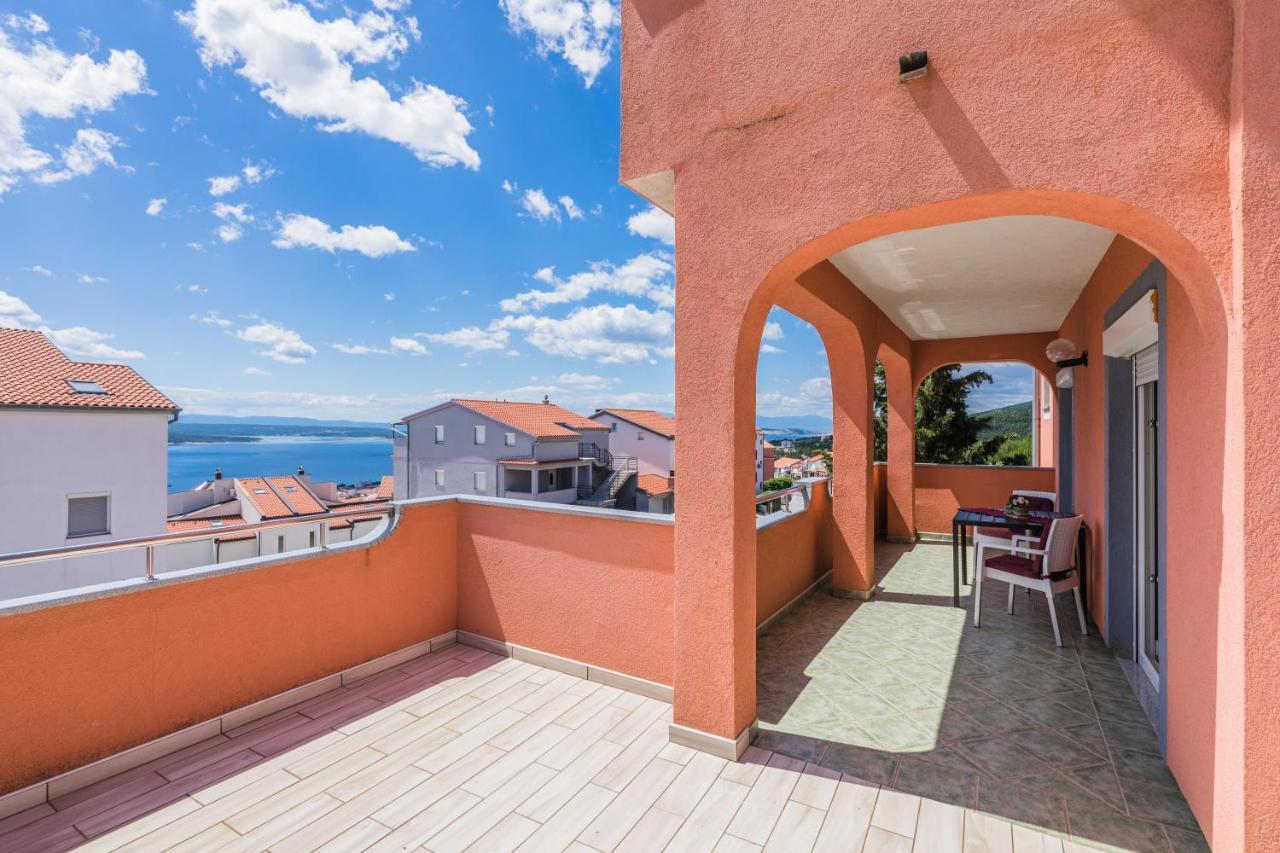 Apartments Mikanovic Crikvenica Esterno foto