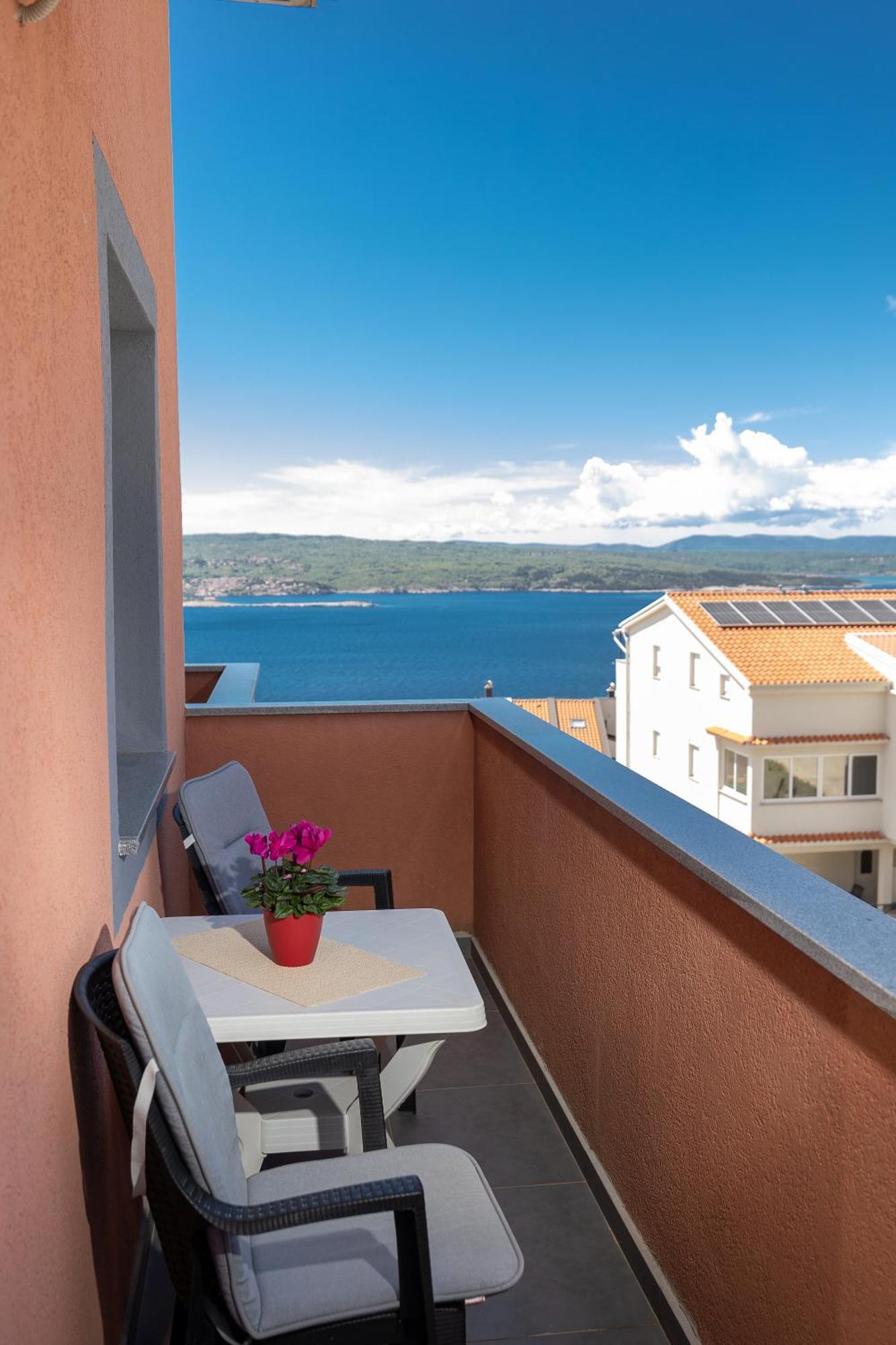 Apartments Mikanovic Crikvenica Esterno foto